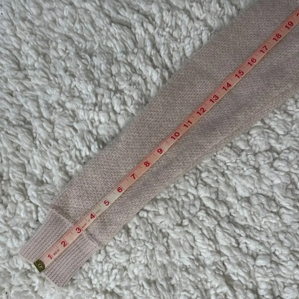 Magaschoni beige mohair